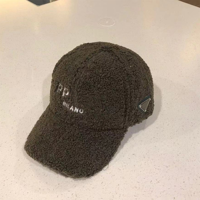 

Ball Caps 22 Winter Plush Hat Casual Designer Baseball Cap for Men Women Casual Letters Printing With, Black