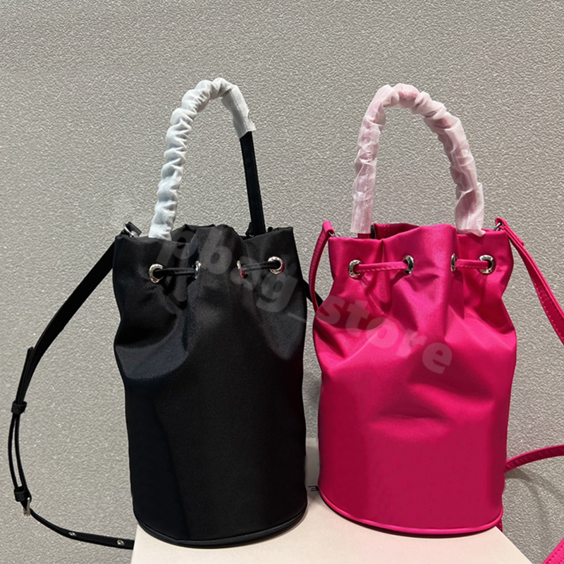 

Fashion Designer Shoulder Bags Women Canvas Drawstring Bucket Bag Large Capacity Handbag Casual Totes Luxury Wallets 2 Colors, Extra shipping fee we ship nothing