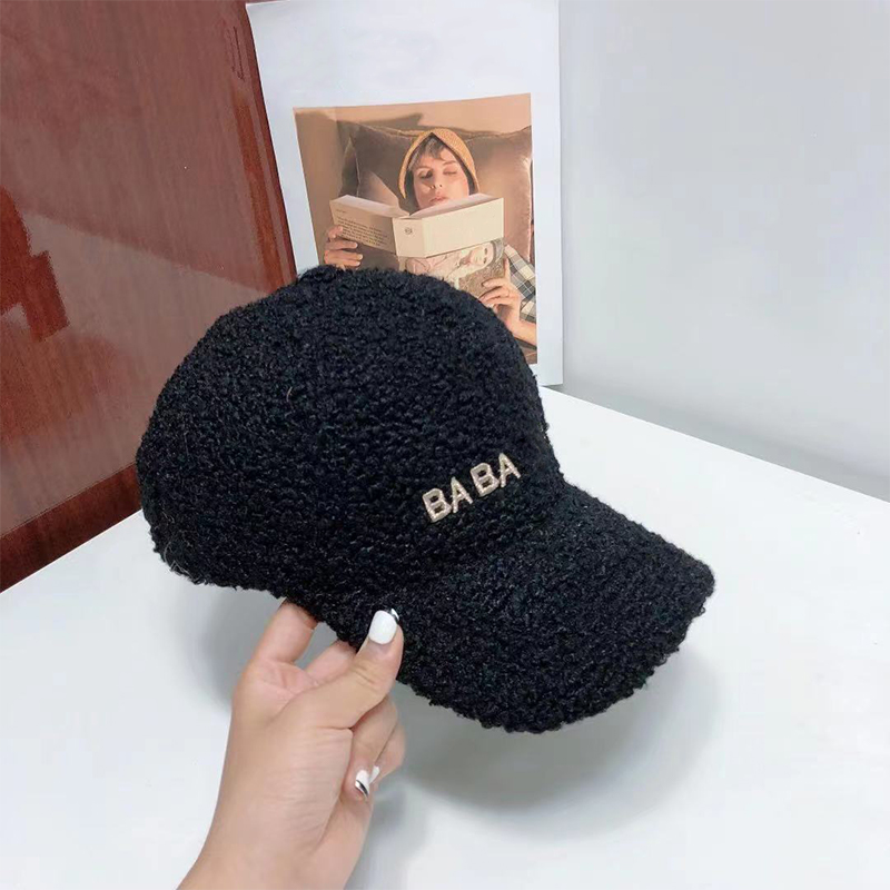 

Ball Hats Men's Women Fashion Plush Winter Casual Caps Women's Designer Luxury Baseball Hat Fashion Men Sports Cap, Black