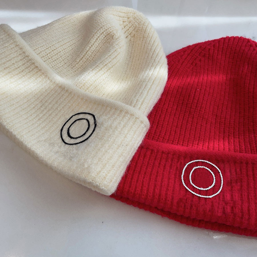 Fashionable Cashmere Winter Knitted Hat Warm Beanie Cap Designer Hats for Man Woman 3 Color