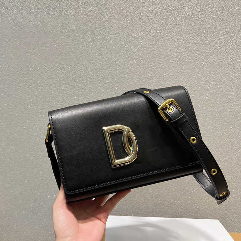 

Shoulder Bags Women Handbags Designer Crossbody Bags Luxury Leather Handbag Fashion Simple Pink Flap Lady Messenger Purses 221009, Dgbag red