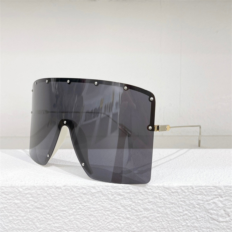 

Sunglasses For Men and Women Summer 1244 Style Anti-Ultraviolet Retro Plate Big Frameless Glasses Random Box