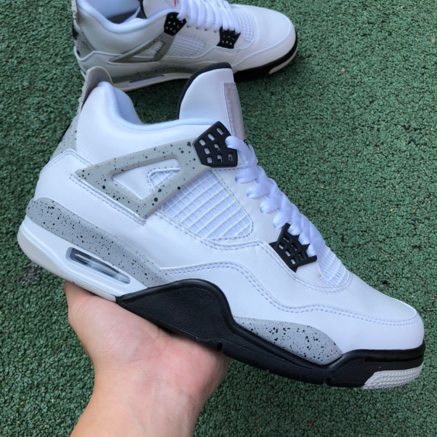 

With Box 4 4s Mens Basketball Shoes White Cement Fire Red Black Tech Grey High Cut men women trainers sports sneakers 840606-192 Quality