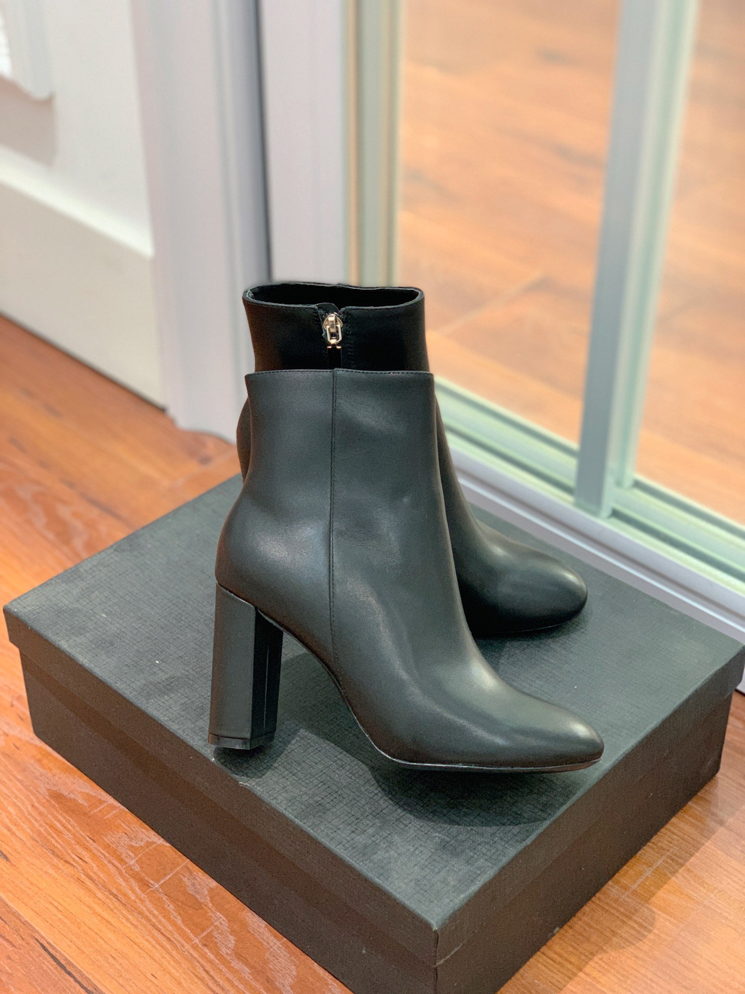 

Paris Shoes Lou Ankle Boots Genuine Real Black Leather Side Zip Fashion Season