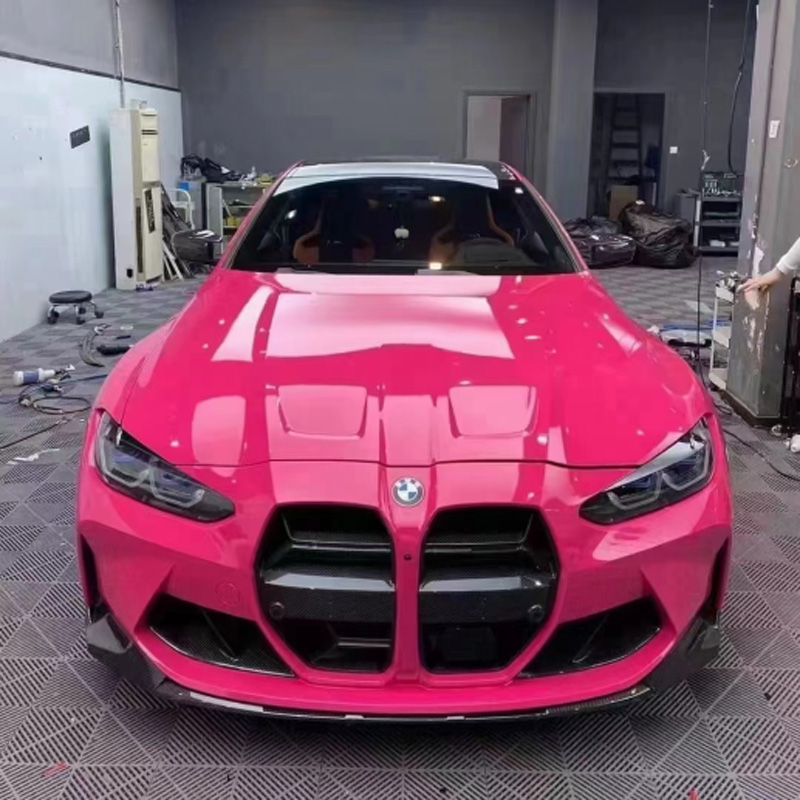 Super brillance de betterave rouge en vinyle rouge autocollant autocollant de voiture brillante enveloppe rouleau en papier d'aluminium avec bull