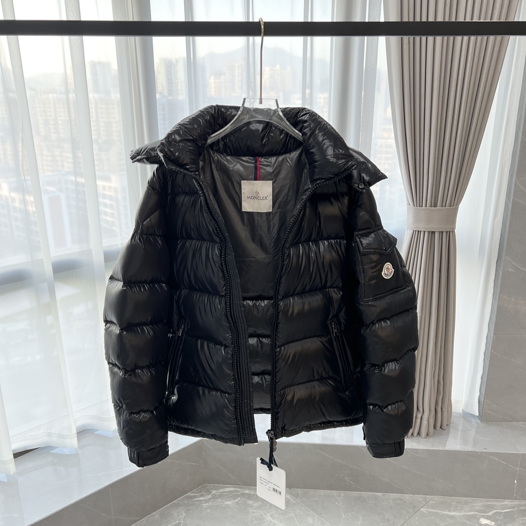 1:1 Replica Dupe Moncler Maya Short Down Jacket Black Mens Jackets Hood Puffer Coat Outdoor Warm Overcoat Manteau Homme Veste AAAAA Quality