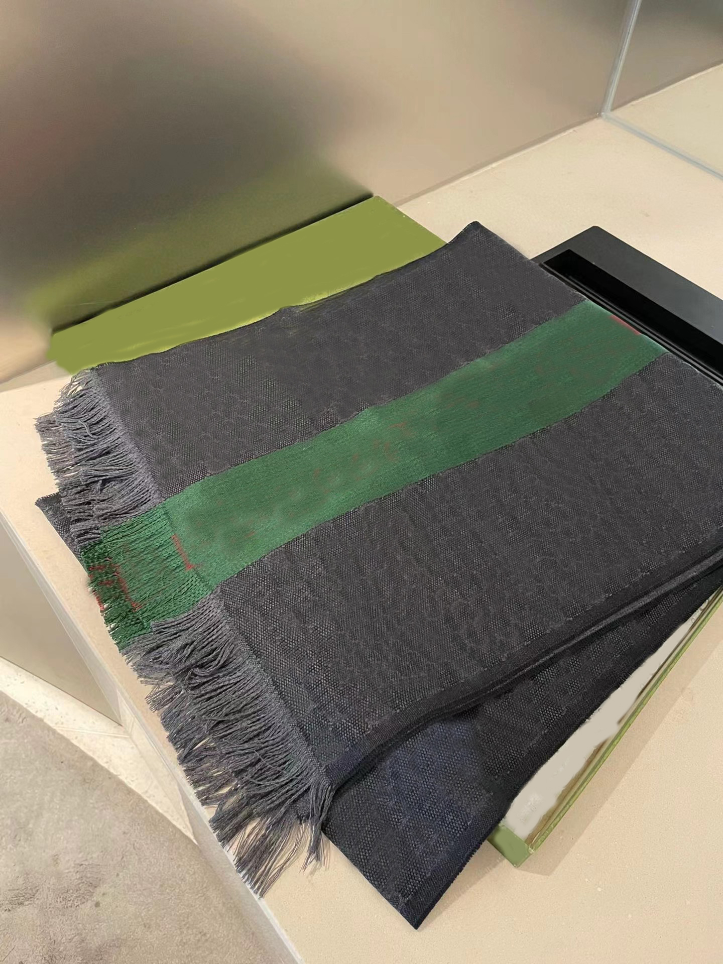 

2023 Gift Scarf Fashion Winter Cashmere Scarves Warm Double g Mens Womens Designer outdoor gg Classic full letters Winter Long shawl