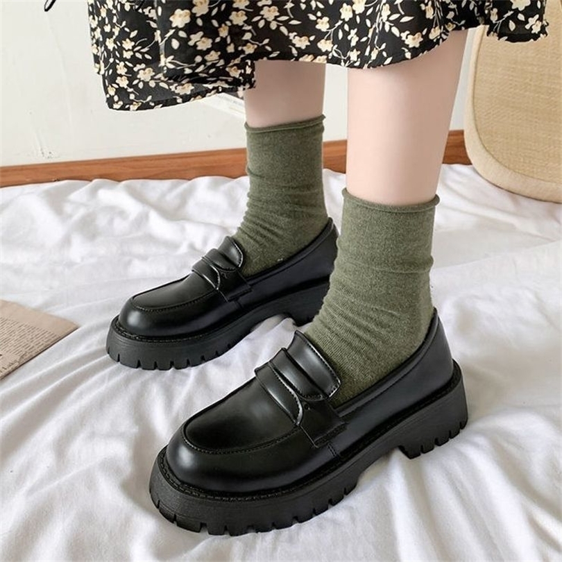 Japanese school deals shoes