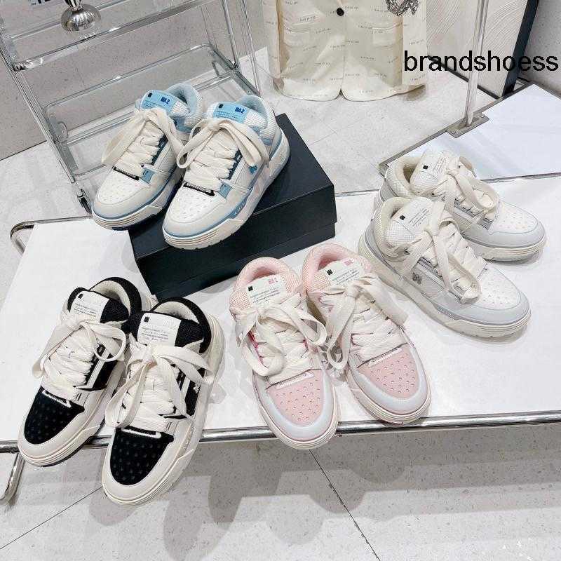 

HUANG HOU AMIRs Bread Shoes Women's platform Couple's casual sports bone shoe, Color chalk white