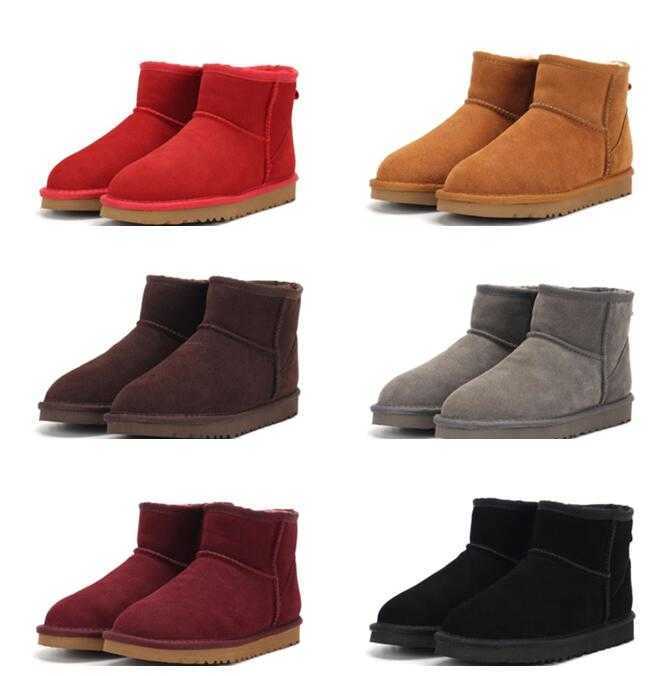 

2022 Top quality Aus U5854 short man women snow boots Soft comfortable Sheepskin keep warm boots with card dustbag Beautiful Christmas birthday, Choose photo color