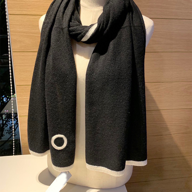 

Fashion Women Summer Soft Scarf Designer Cashmere Scarf Luxury Plain Letter Hand 75x200cm Shawl Small Squares Turbans