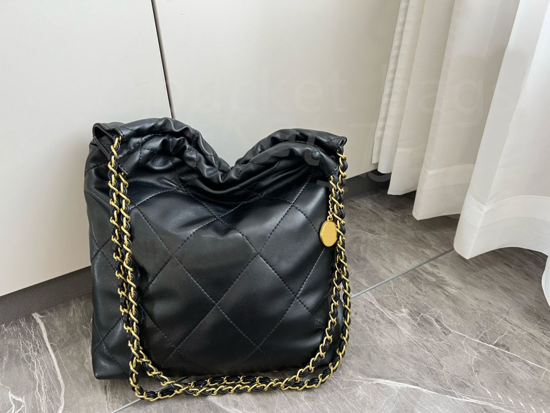 Totes Designer de luxe à haut volume Cordon Antique Chaîne Sacs à provisions Épaule 2022 Femmes Mode Tiktok Ins avec un sac délicat Dames Sacs à