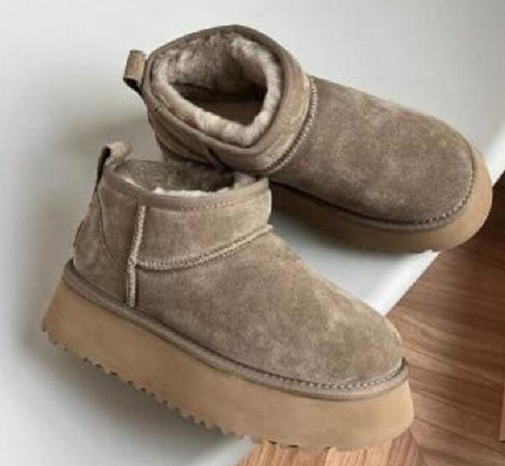 Women's Mini Platform Boots Fashion designer Mini Fur Ankle Boot Genuine Suede Leather
