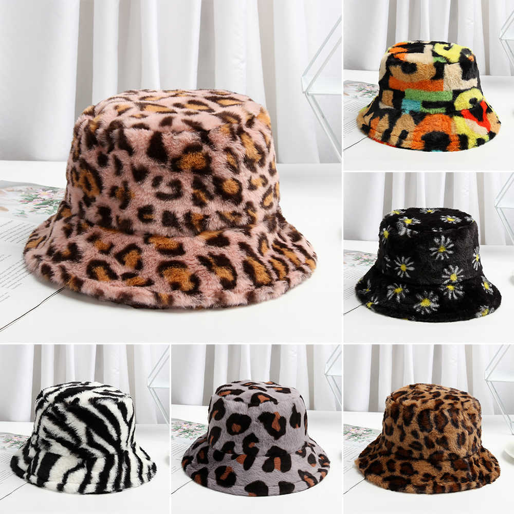 

Wide Brim Hats Winter New Bucket Hat for Women Soft Faux Fur Warm Fisherman Cap Fashion Multicolor Rainbow Cow Outdoor Cloche G221014