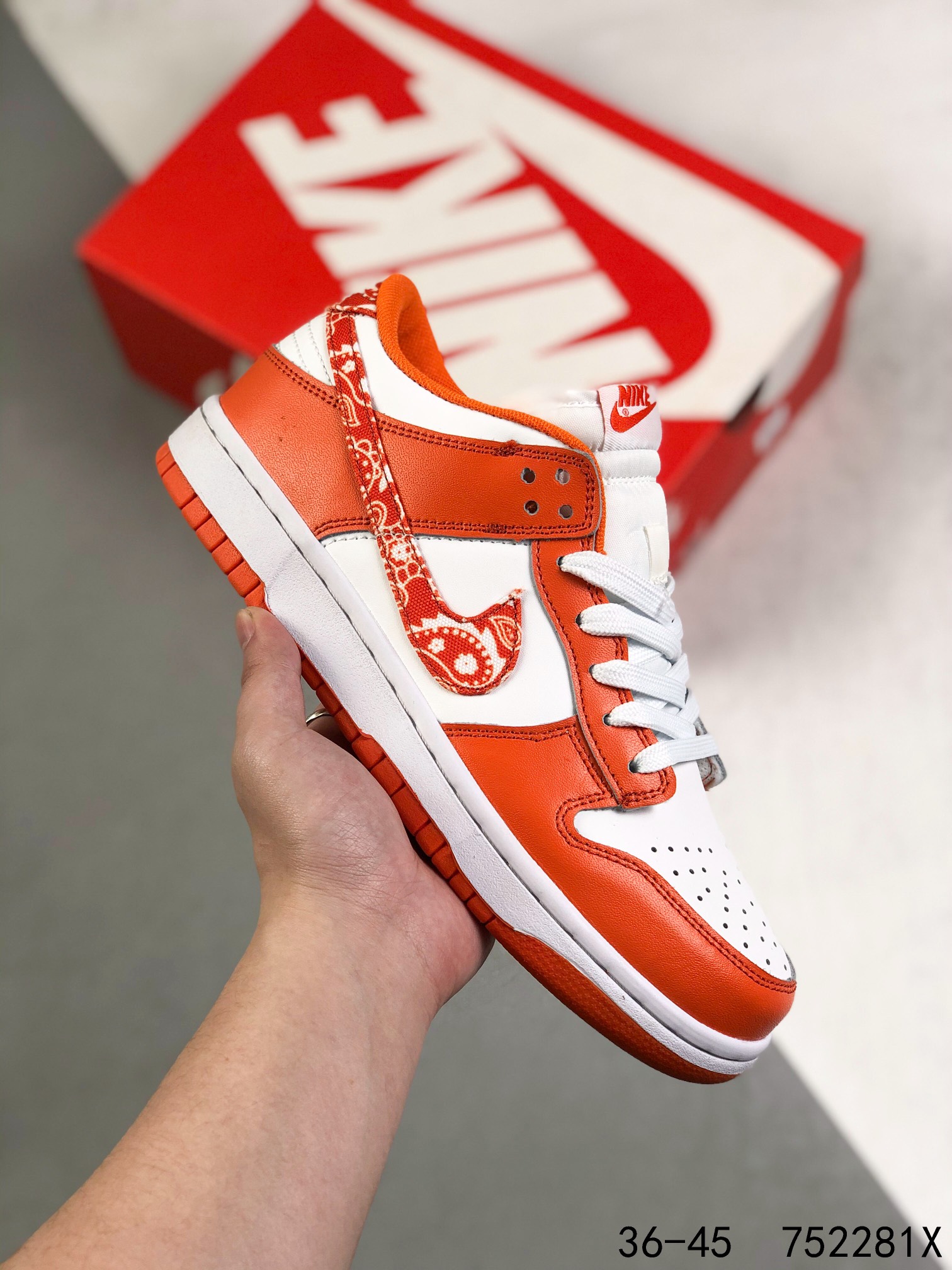 Air Jordan Dunk SB Air Jordan Jumpman 1 4 5 6 11 Hot Coast High Quality men woman casual shoes sneakers Fog sb UNC dunks Varsity Greenapple