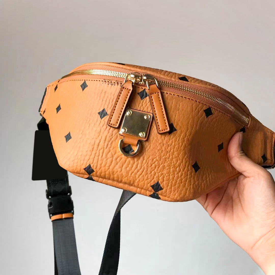 

Luxurys Designers 5A quality classic belt waist bum chest Shoulder Bag famous Genuine Leather tote fashion Bumbag fanny packs everywhere belt easy pouch on strap, Box