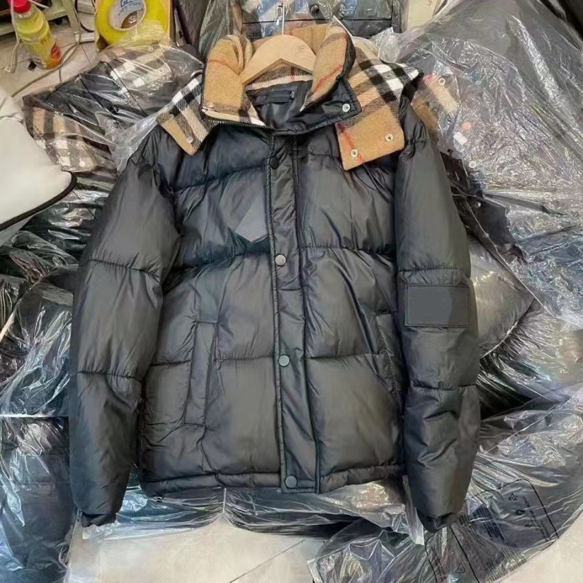 

Designer Women' Down Parka: Detachable, Feather-filled Jacket for Winter Warmth - Size SMLWZB1, B black