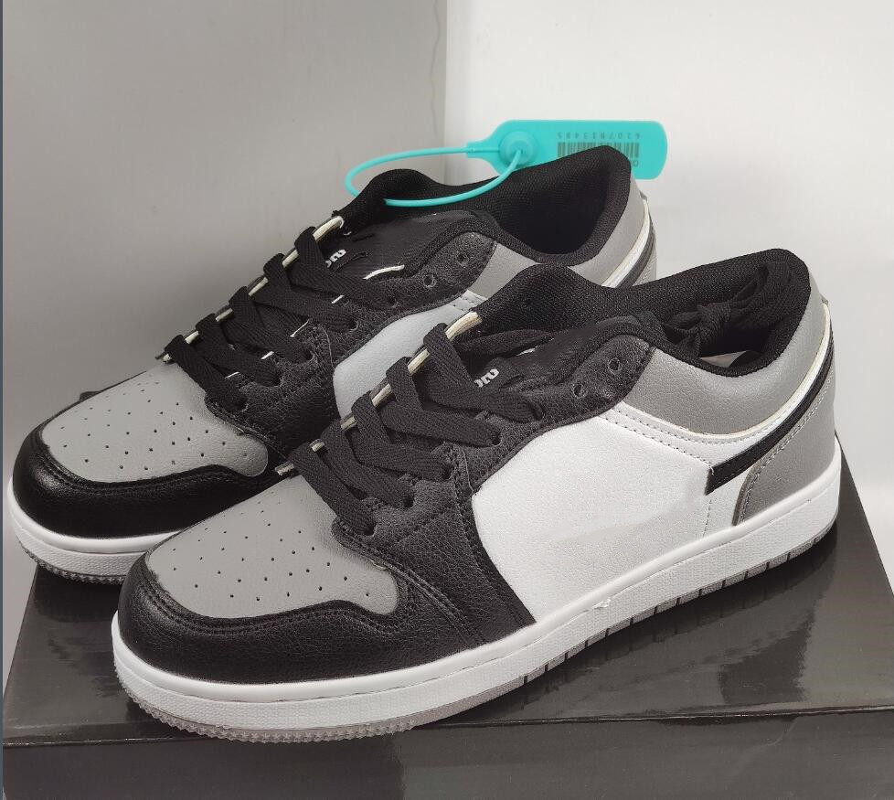 

Fashion 1s Low Cut Sneaker Shoes For Designer Men Women Leather Casual Trainers Outdoor Comfortable Wear-Resisting Skateboard Shoes 36-44