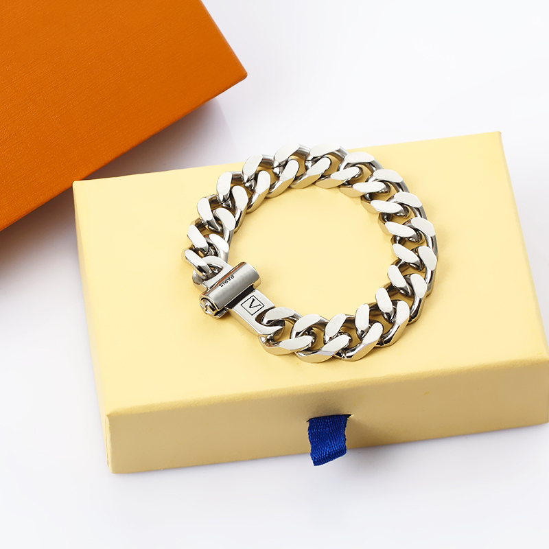 

New Designer Design Titanium Steel Cuban Chain Magnetic Bracelet Men Women Hip Hop Bracelets Father's Day Birthday Gift