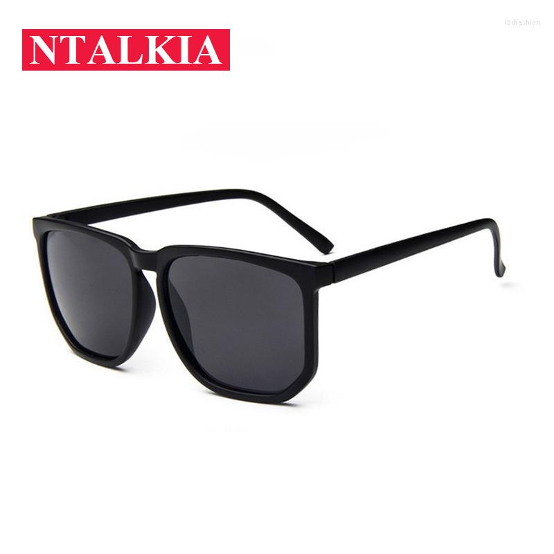 

Sunglasses Vintage Retro Women Men Ladies Fashion Luxury Oculos Sun Glasses Square Shades Brand Designer Sunglass