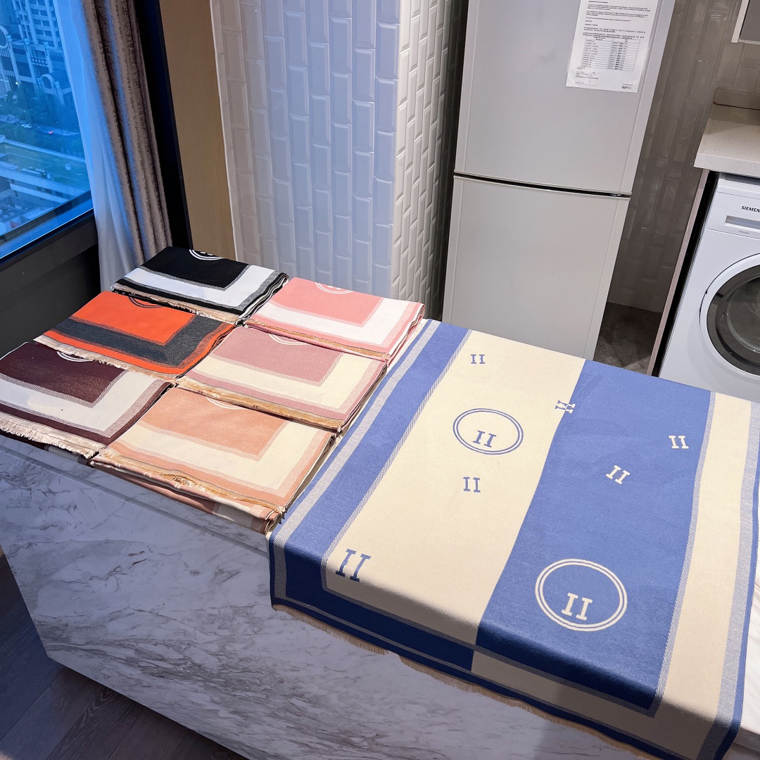 

Luxury Brand Scarves Exclusive Process Trendy New Design Single Product Double-Sided Scarf Available Autumn And Winter Cold Warmth Men And Women Gifts 180x65