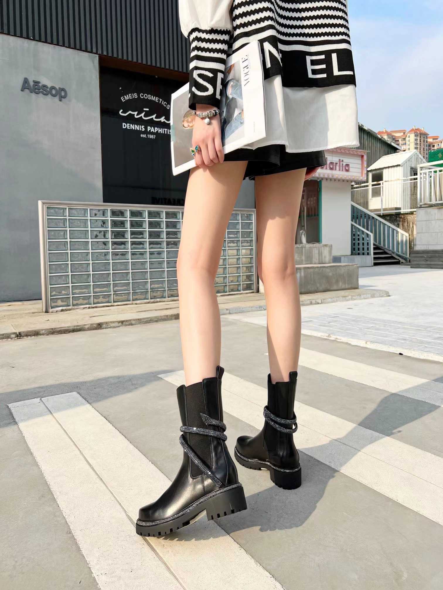 

Motorcycle Boots New Rhinestone Snake Wrapped Leisure Full Grain Face Calfskin Rene Caovilla Inside Sheepskin 001, Black