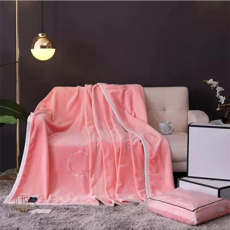 

New  Designer Blanket All Season Coral Fleece Blankets Fluffy Bed Plaid Teens Comforter Home Textile Microfiber Beds Cover