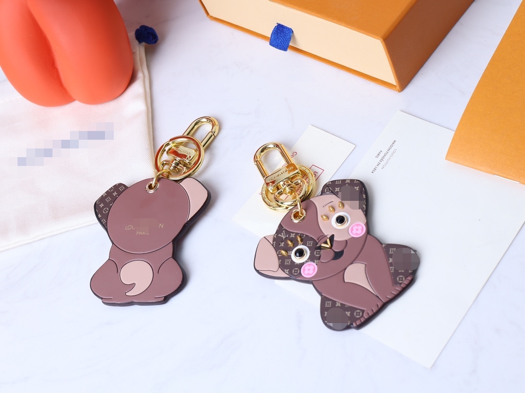 

M80242 puppy dog key chain three color collage leather Monogram flowers