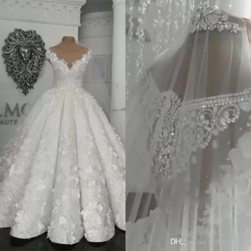 Arabe Dubaï Vintage Robes De Mariée Sheer 3D Floral Appliques Perles Plus La Taille Robe De Mariée Princesse Robe De Bal Robe De