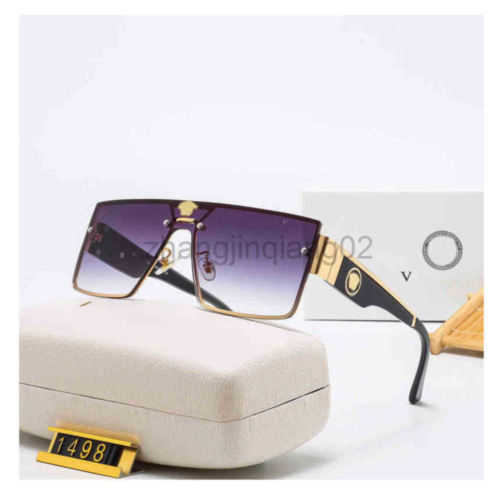 

Designer Versage Sunglass Woman Mens New Cycle Luxurious Fashion Leisure Trends Pop Vintage Baseball Sport Summer Medussa Sunglasses