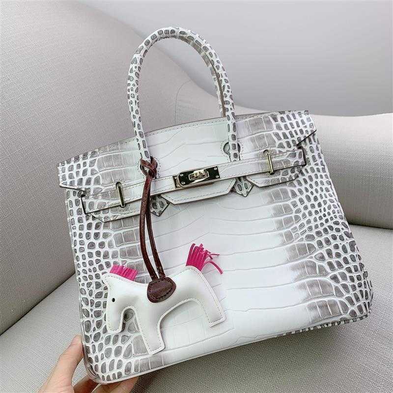 

Designers Handbags Birkin Bags Designer 2020 New 30s Same Leather Himalayan White Crocodile Bag Women's One Shoulder Handbag Large Ayw Classical Larger Capacity, 25 "himalayan white