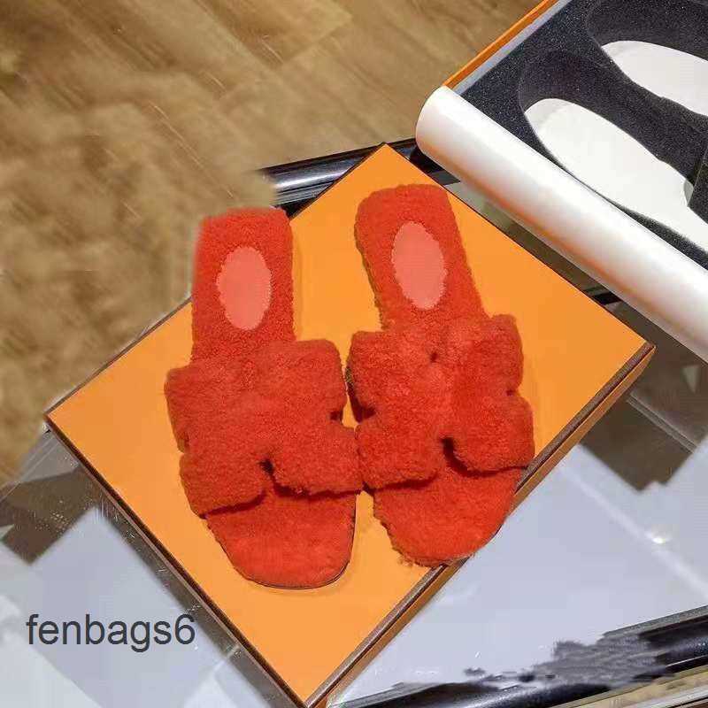 

Slippers Casual Sandal Oran Herme Designer h Slipper Beach Flat Bottom Flip Flop Fashion Versatile Shoes Wool Lambskin E2d9, Red