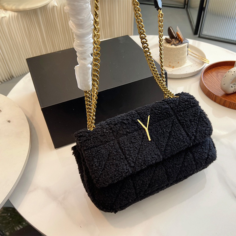 

Designer Shoulder Bags Womens Fashion Terry Crossbody Bag Stylish Lady Wool Handbags Classic Pattern Wallets Women Elegant Shoulder Bag 24cm, Beige