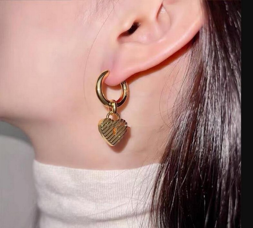 

Designer Jewelry Women Dangle love lock Earring Men studs new Unique Shaped Brand B letters Pendant with logo shiny non-fading Chandelier Earrings wedding gift