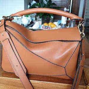 Designer Luxury Women Sac Lowe Handbags Totes Femmes Crossbody Fody Loulous Puzz Handbag Loweitys 5A Quality Cubi Capy Capacité de mode Sacs poly