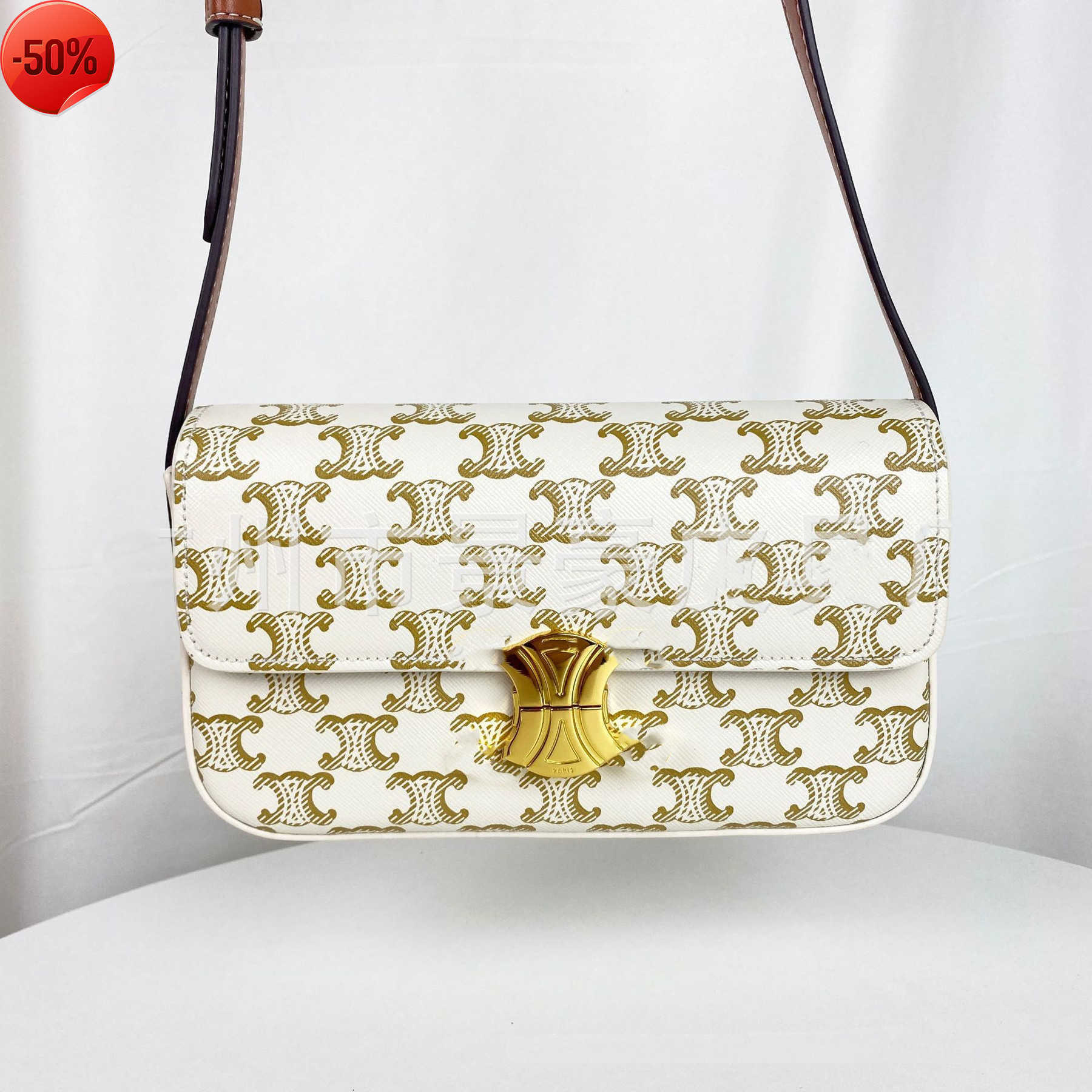 Designer Bag 2022 New Women's Messenger Fashion Arc De Triomphe Leather Small Square Bag Versatile Tofu Underarm Factory Direct Sale purses lad