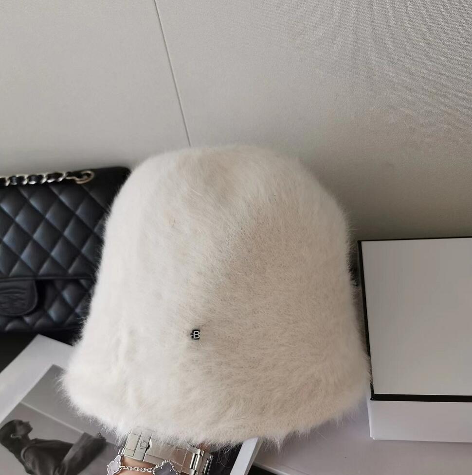 

Handmade Plush Knit Stingy Brim Hats Solid Color Womens Bucket Hat Casual Simple Designer Fisherman Hats Women Winter Warmth Knitting Beanie, This link is not sold separately