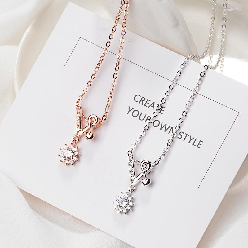 

Pendant Necklaces Fashion Jewelry V Shaped Accessories Sun Flower Letter Temperament