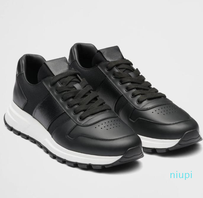 

Luxury Triangle Sneakers Shoes Men Re-Nylon Technical Fabric Man Casual Walking Rubber Lug Sole Party Wedding Runner Sports EU38-46, 988