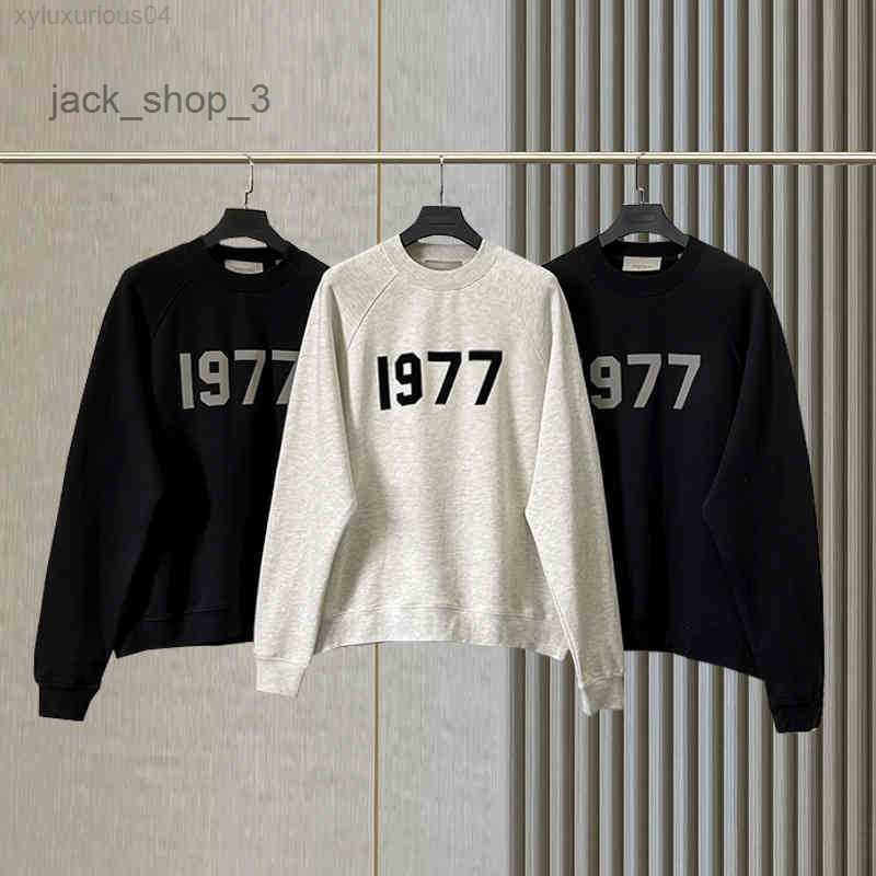 

Men' Hoodies Sweatshirts Men Hooded Fearofgod Fear Essentials High Street Loose Chest Flocking 1977 Plush Sweater Jacket CoatsKSGS, Oat color