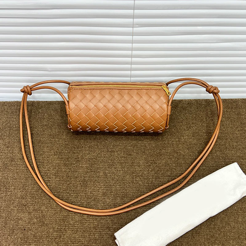 

Weave Cylinder Bag Women Crossbody Shoulder Bags Genuine Leather Insede Fashion Letters Zipper Closure Gold Hardware Classic Handbags Clutch Wallets