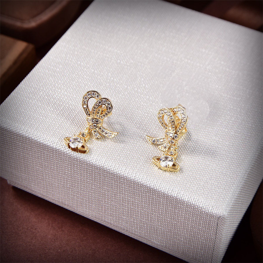 

Designer Jewelry Womens West Letter Earrings Nice Luxury Brand Earring Men Women Pendant Studs Hoop Ear Ring Wedding Party New Suit