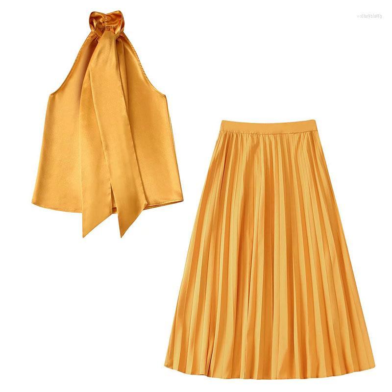 

Women's Tanks Women's 2022Female Clothing Fashion Vintage Clothes For Lady Sleeveless Folds Vest Bow Halterneck Collar Short Women, Photo color