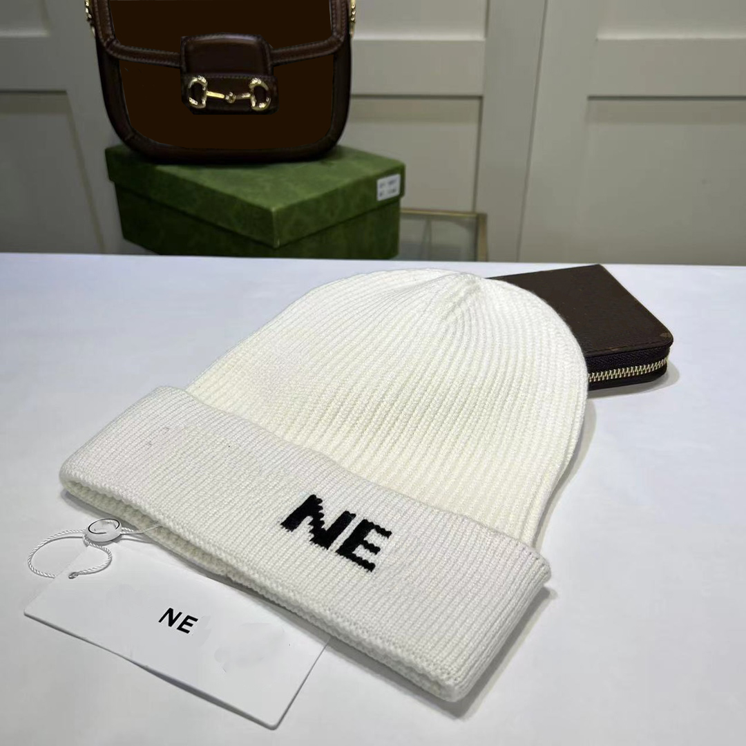 

hats Designers luxurys knitting beanie classic women soft skin-friendly fall and winter warm solid color letter models trendy fashion holiday goodies very good, White