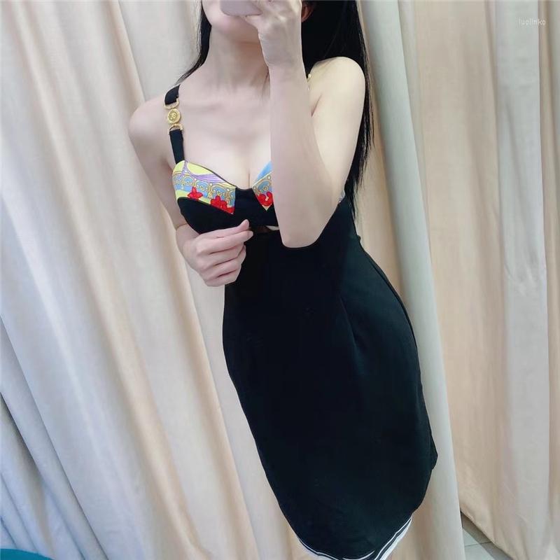 

Casual Dresses 2022 Summer High Quality Vintage Print V-Neck Sling Dress Women' Fashion Sexy Backless Contrast Slim A-Line Skirt, Vest