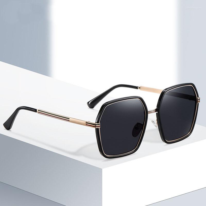 

Sunglasses Red Green Gradually Polygonal Men's And Women's Retro Fashion Polarized Luxury XD-3331