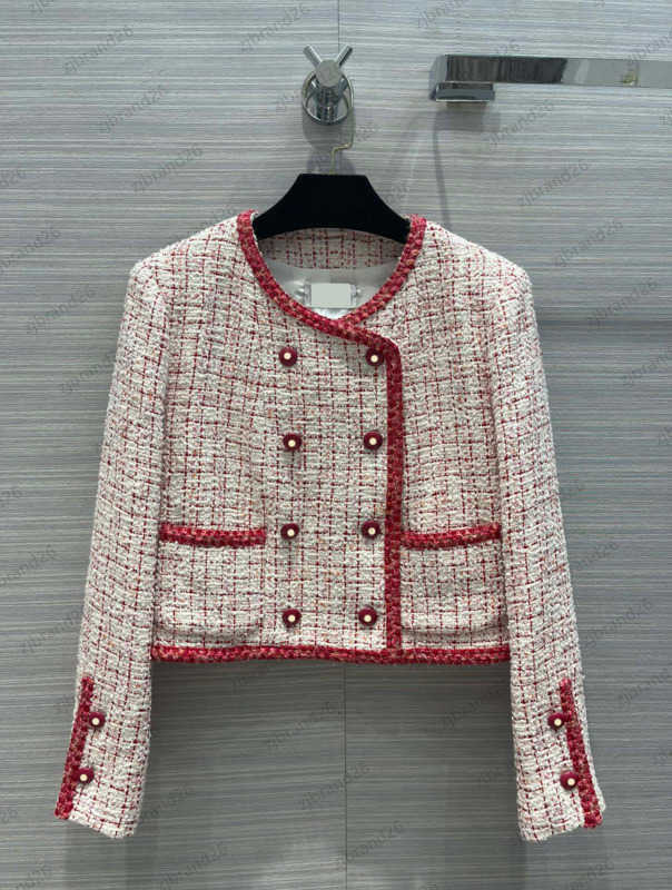 

Luxury Womens Jacket Retro Style Double Buttons Short Coats Designer Temperament Peach Collar Clash Color Webbing Soft Fancy Suiting Outerwear Women Clothing 1970