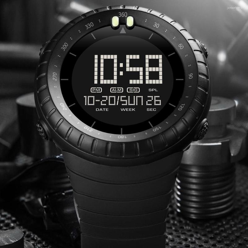 

Wristwatches SKMEI Black Big Numbers Men Watch Waterproof LED Digital Sport Alarm Chrono Military Wrist Back Light Clock