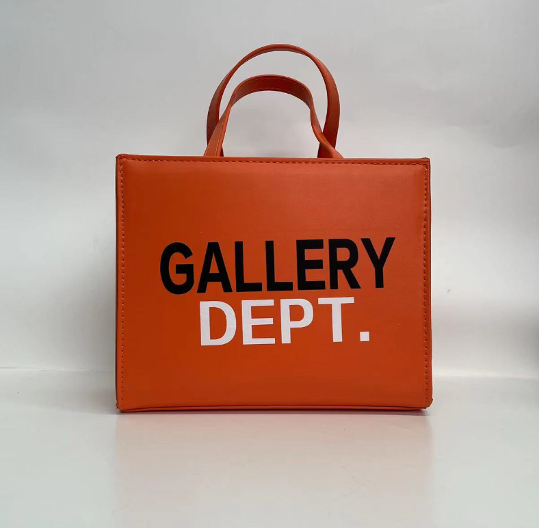 

New Versatile Pu Street Fashion Alphabet Small Square Bag European and American Fashion Portable Messenger Bags Autumn, Aspic