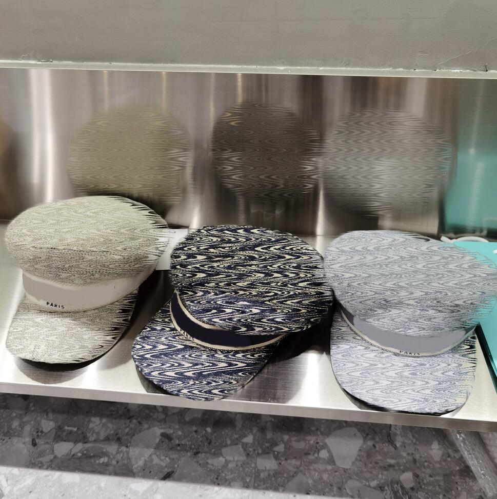 

Classic Printing Beret Embroidery For Women Casual Octagonal Cap Outdoor Windproof Tricolor Designer HatsCanvas Girls Army Caps Fashion Women Berets, This link is not sold separately